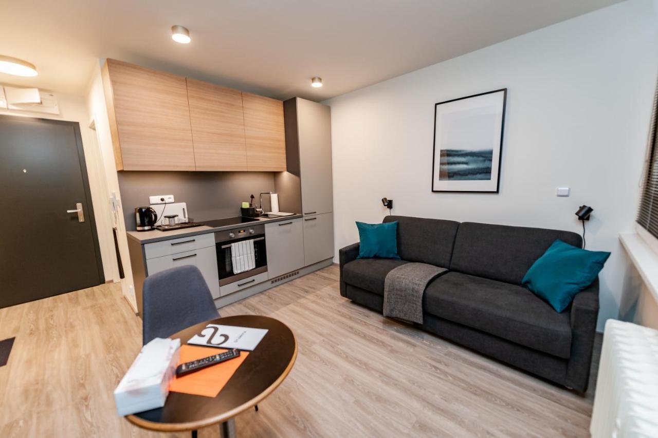 Apartments 4U: Kampus Upstairs Hradec Králové Dış mekan fotoğraf