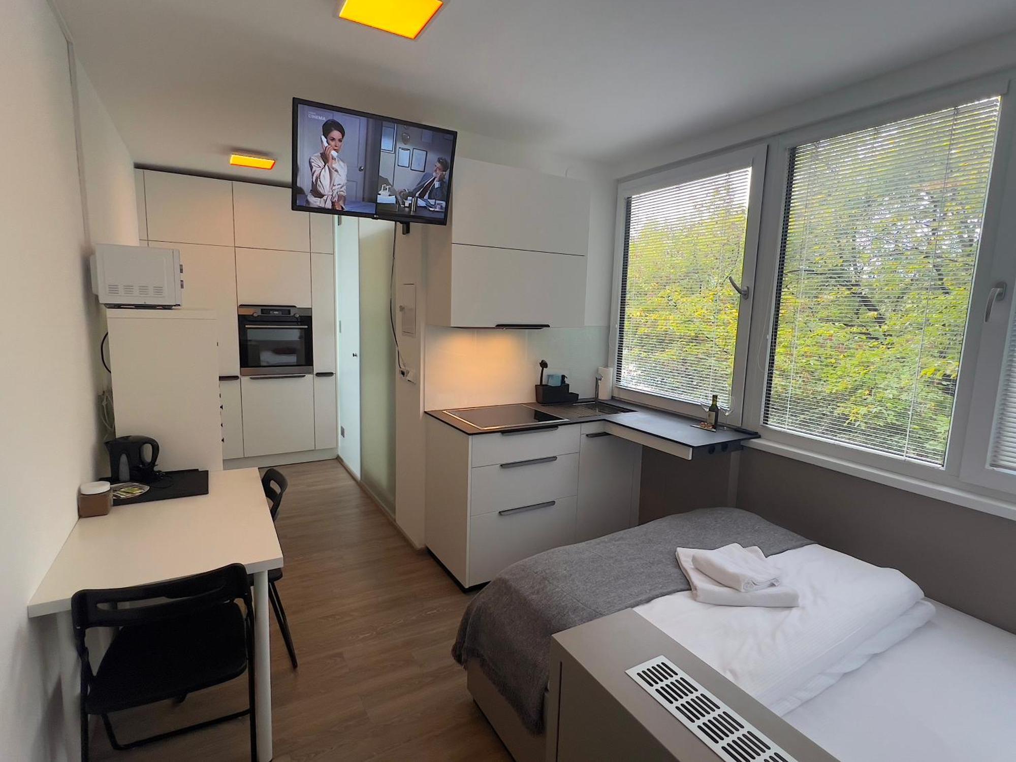 Apartments 4U: Kampus Upstairs Hradec Králové Dış mekan fotoğraf